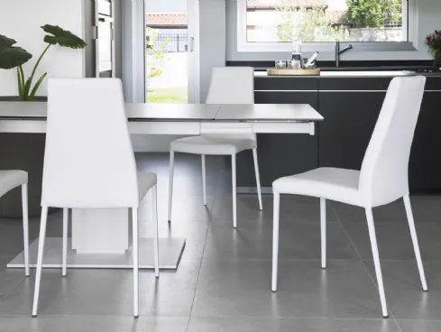 Sedia imbottita Aida di Calligaris