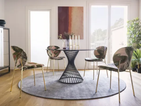 Tavolo rotondo in vetro con struttura in tubo di metallo Vortex di Calligaris